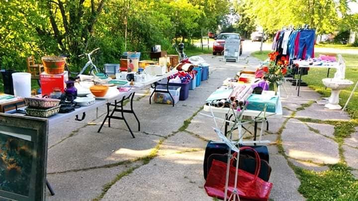 Advertise your yard sale on MCP/OCP.