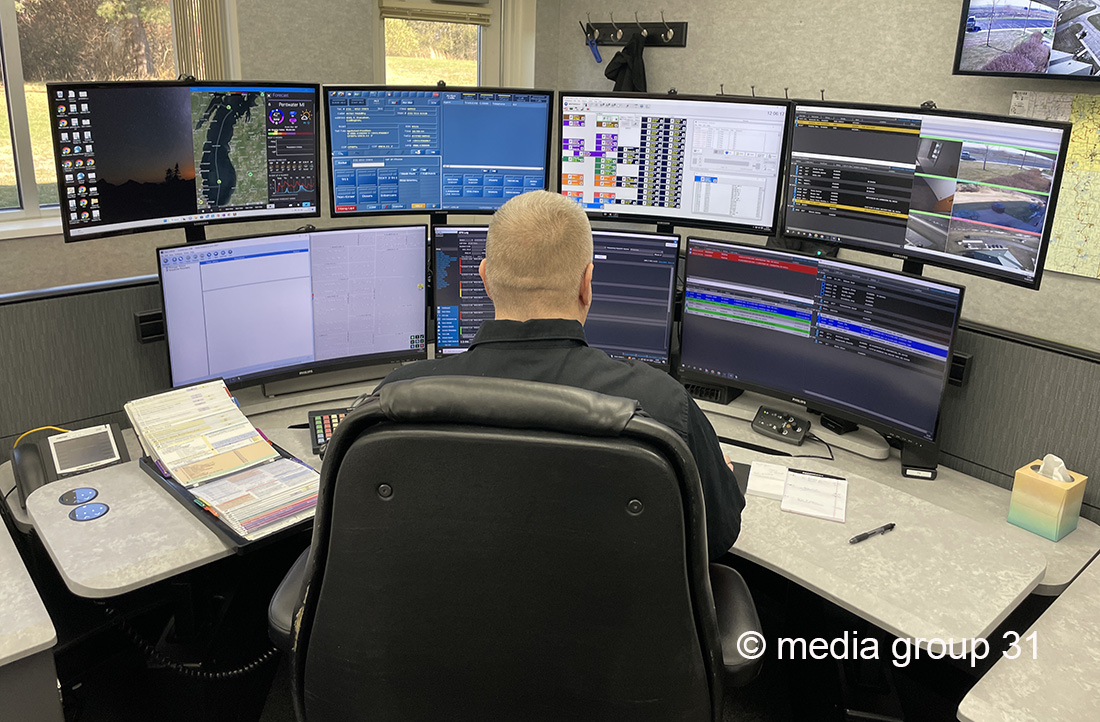 Want a job that can save a life? 911 is hiring.